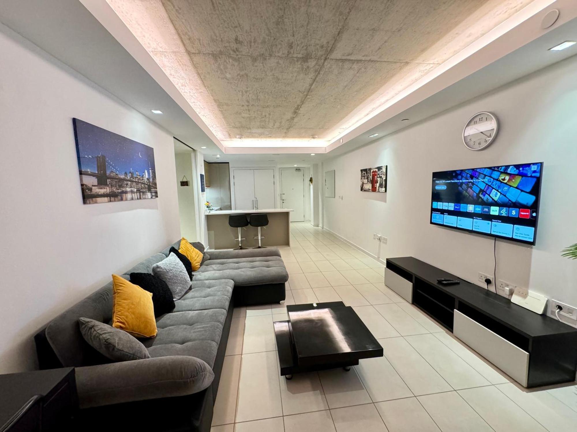 London Excel Cosy Apartment With Balcony & River View Close To O2 Arena, Cable Car, City Hall Exterior photo